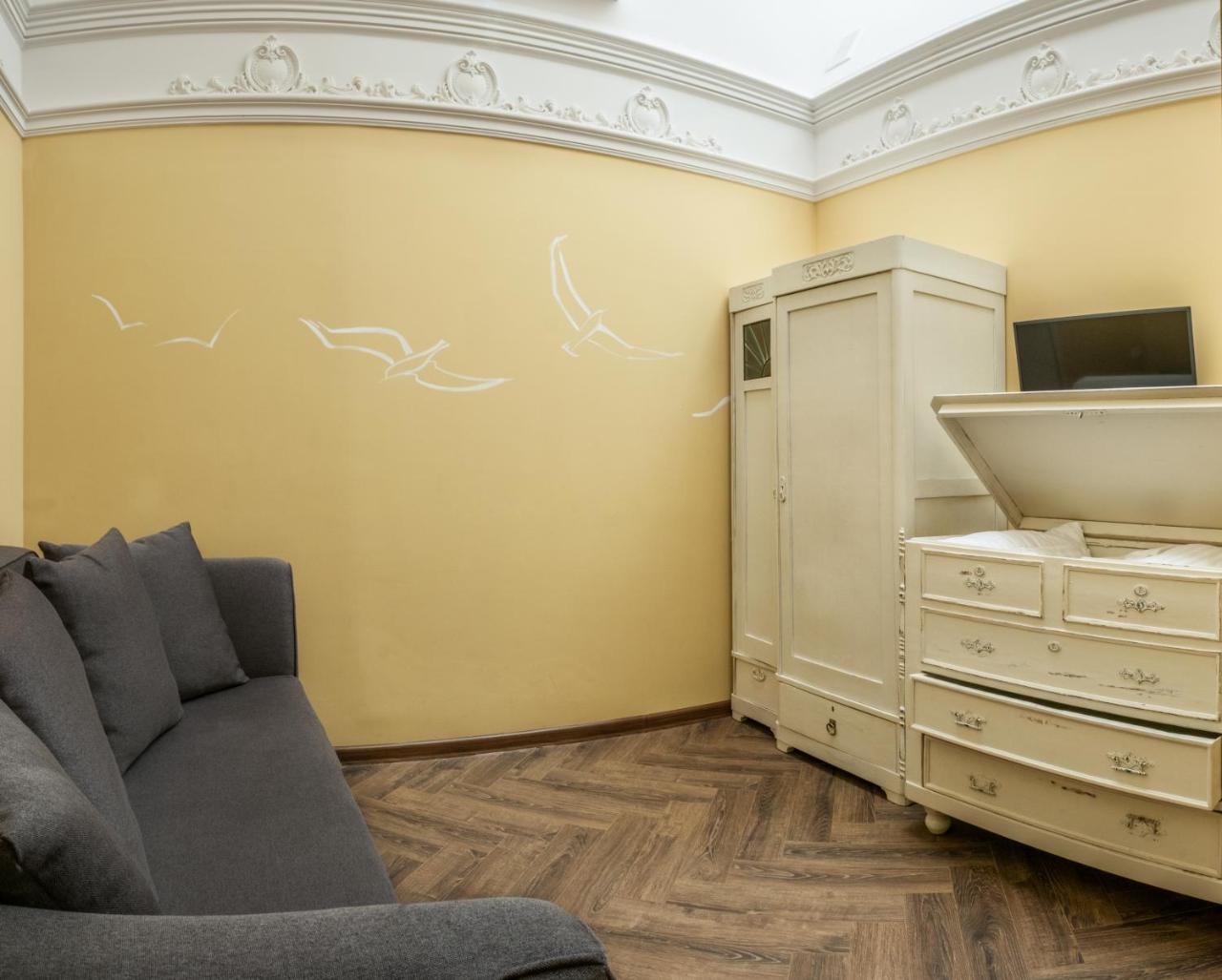 Apart Hotel Michelle Odesa Exterior photo